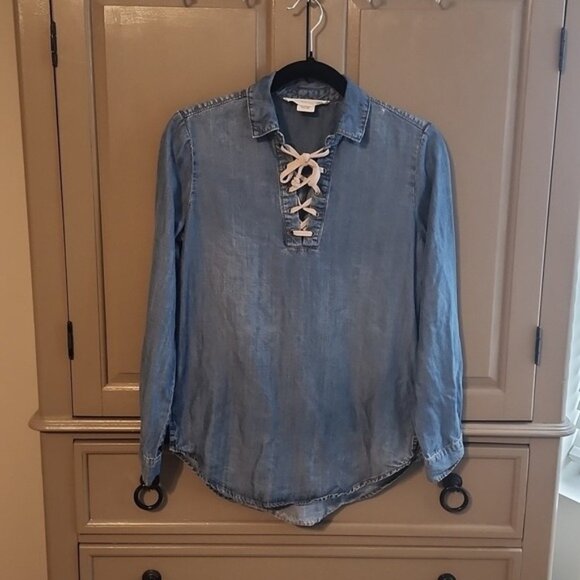 Workshop Republic Clothing Tops - Workshop Republic Pullover Tencil Denim shirt size XS